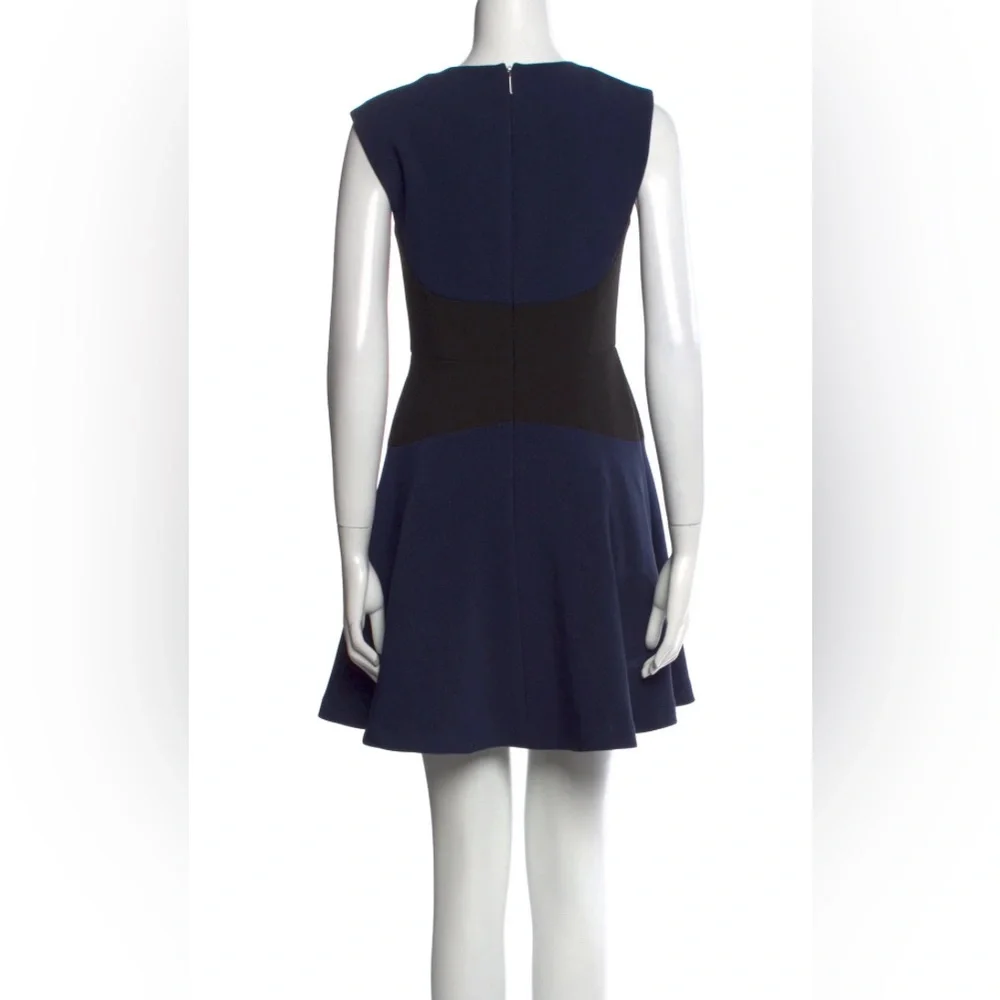 Kate Spade xs/ 0 Elegant Navy and Black Sleeveless Dress 78
